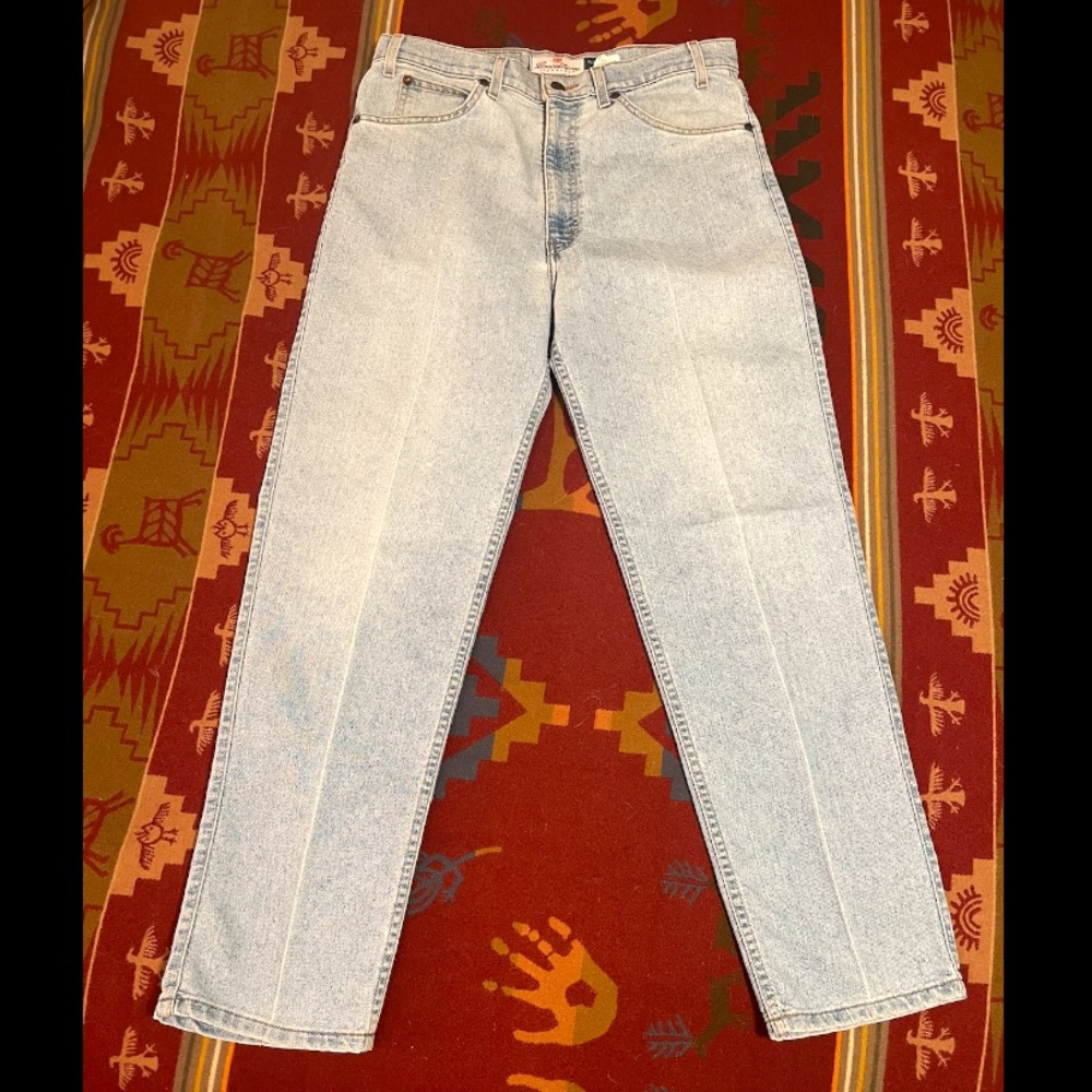 Vintage Levi’s 540 Relaxed Fit Mens Light Wash Blue Jeans Bronze Tab Size 34x30
